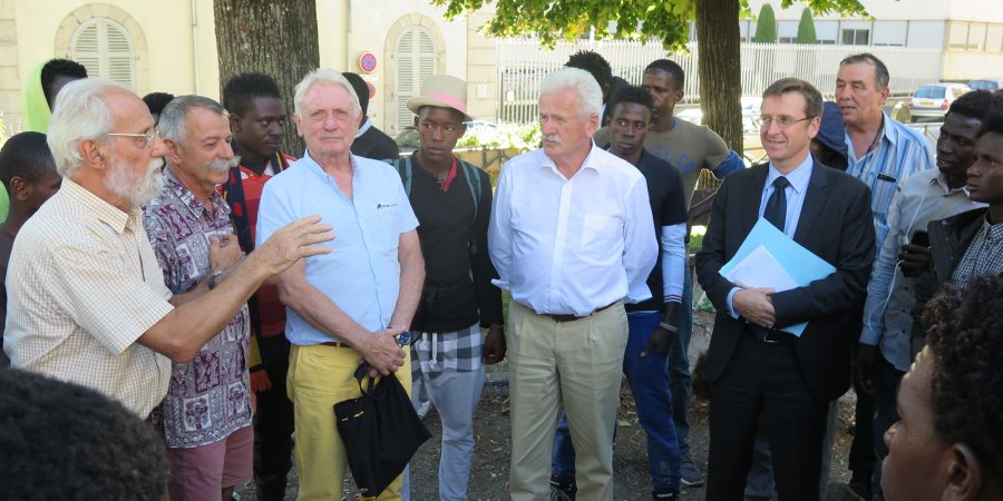 . Outre le drame humain, la situation devient trés diffiille